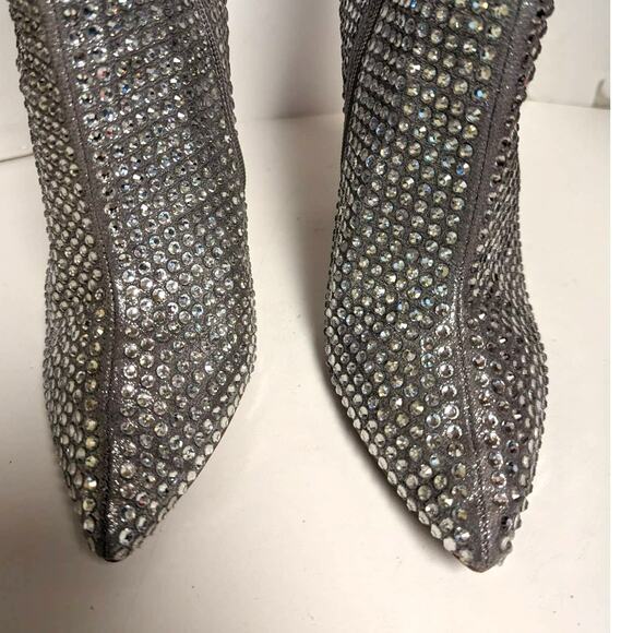 Steve Madden Winnings Rhinestone Silver Stiletto Ankle Boot 9 - Picture 9 of 12